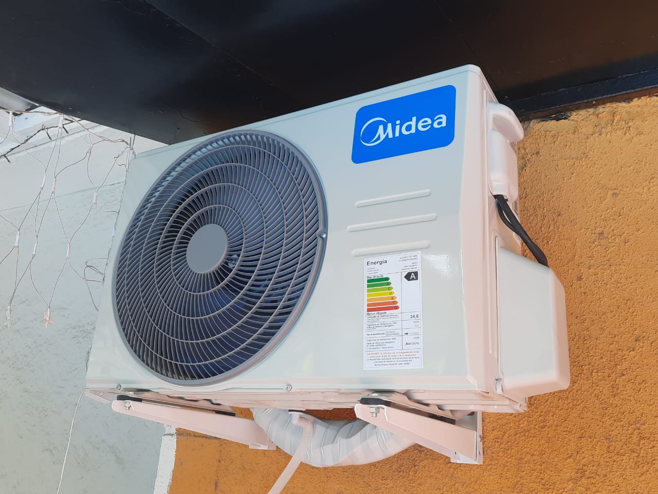 MIDEA Split Muro on-off-1-4